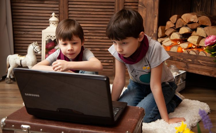  Why your KID needs to learn code before they turn 10?